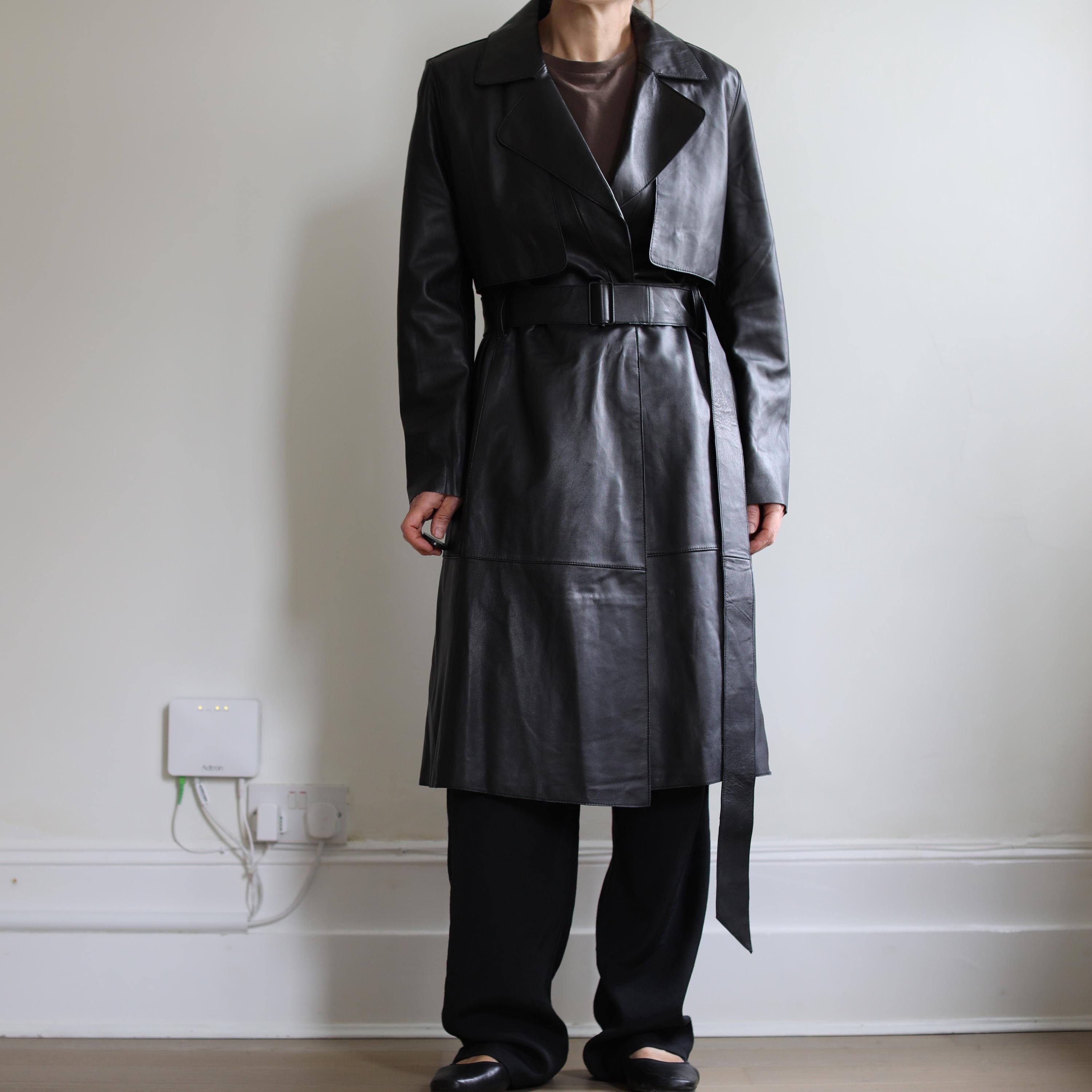 DKNY ブラック　90s チェスターコート DKNY Black Leather Trench Coat • Vintage Donna Karan Leather Coat