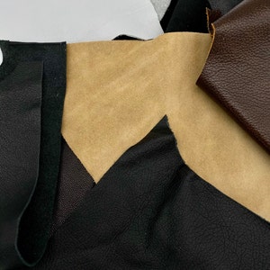 Variety Leather Scrap - 1lb bag | Cowhide Leather | Crafting Leather | Earring Leather | Keychain Leather | Wallet Leather
