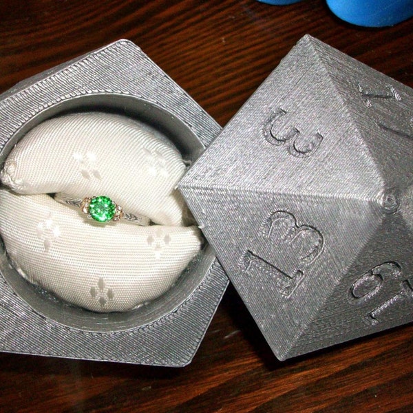 D20 Ring Box 3D Printed Wedding Ring Box