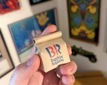 BASKIN ROBBINS miniature bag (KEYCHAIN + ornament)