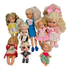 Lot of Vintage Dolls.  Seven Dolls In Total From The 1980-90s