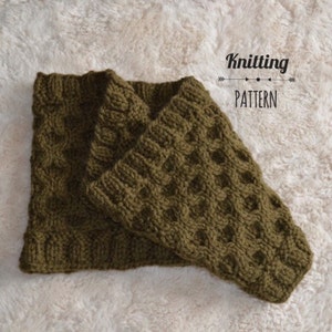 Kerry Cowl knitting PATTERN