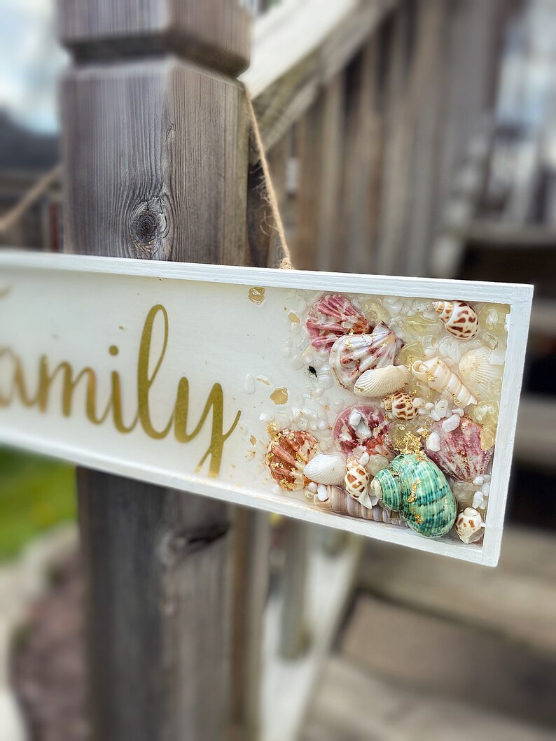resin hanging garden signs