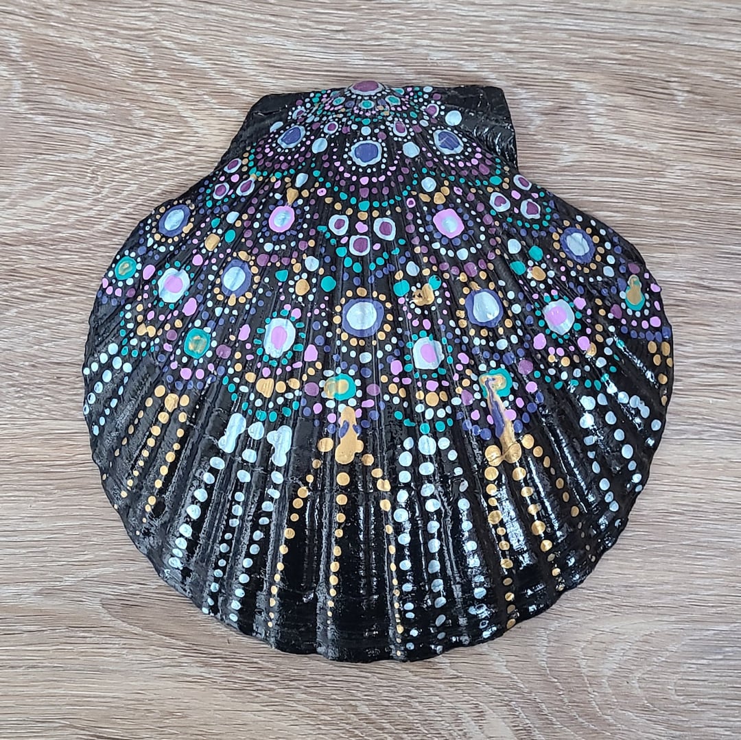 Dots Shell Pattern Hand-painted Shell Beautiful Dot Pattern - Etsy