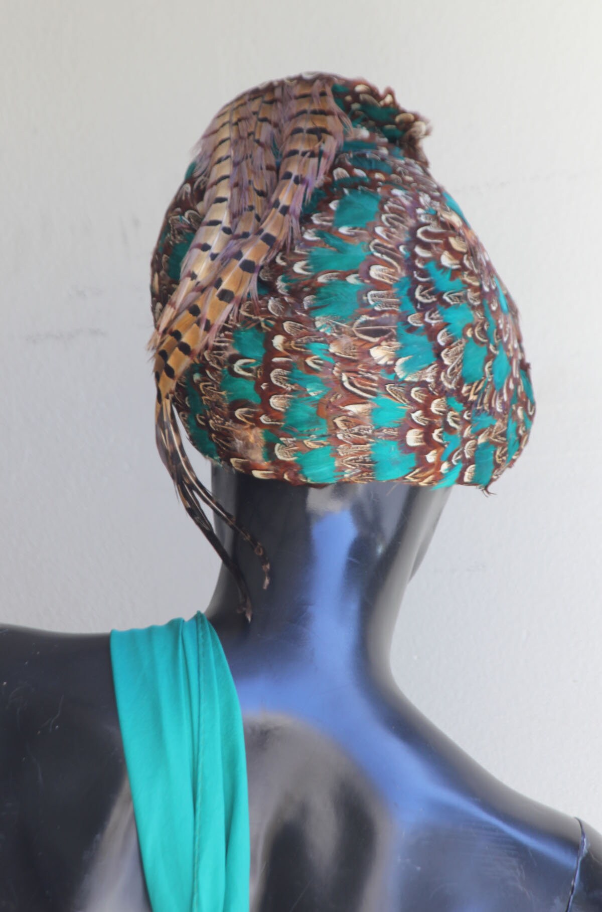 Vintage Gorgeous One-of-a-kind  display picture 3