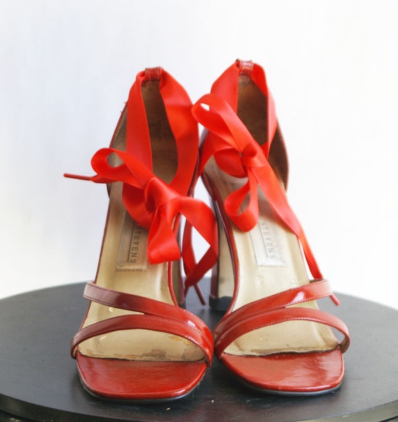 Vintage Valerie Steven Red Hot Sandals US Size 8
