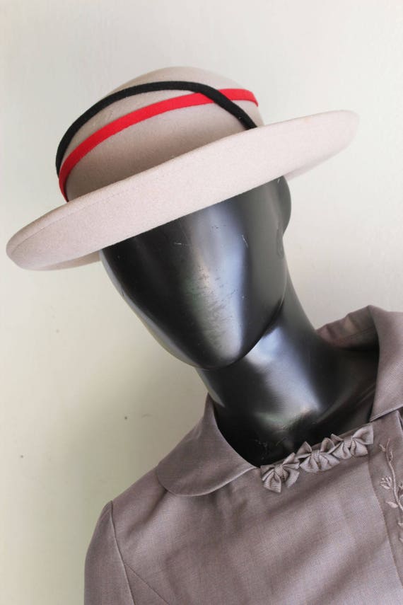Vintage Geo. W Bollman Excello Beige Hat With Black/red  display picture 2
