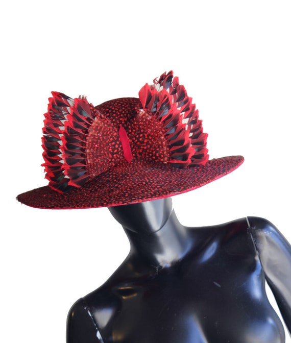 Rare Jack Mcconnell Vintage Exotic Red & Black Feather Hat  display picture 1