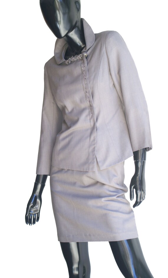 Vintage Womans 2-piece  Beige/Brown Suit, Blazer … - image 3
