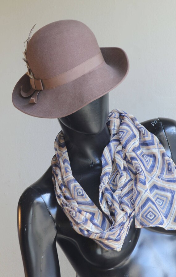 Doeskin Felt Fedora Hat Taupe 100% Wool Bow Accent Made in USA‎ Women\'s Vintage Geo. Bollman Doeskin Wool Felt Brown Fedota Hat With  main image 3