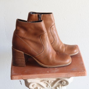 Vintage Baker Tan Leather Ankle Boots US Size 8M