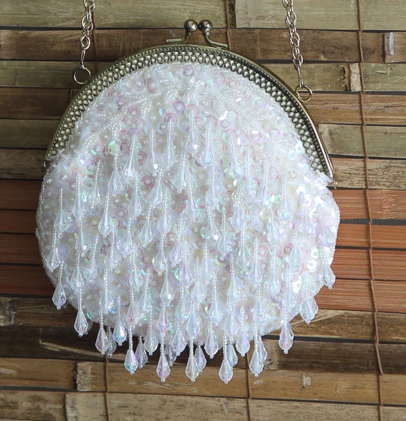 Vintage White Sequin Beaded Clutch/Clasp Purse