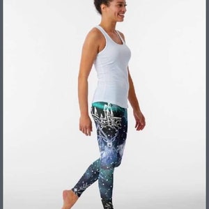 Sustainable Yoga Legging  Spirit of Om Yoga Legging Magic