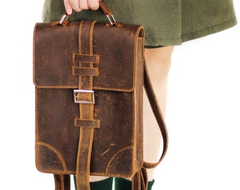 La mochila de cuero rústico: una mochila hecha a mano diseñada con un toque vintage. Adecuado tanto para hombres como para mujeres. Bolsa de viaje. Estilo unisex.