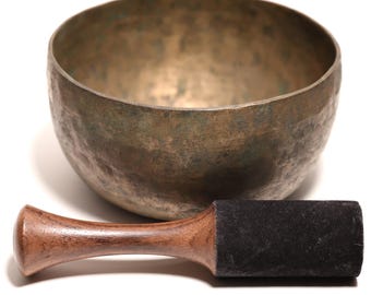Ancient Tibetan Singing Bowl 17cm | Handmade Singing Bowl Nepal | Ancient Tibetan Singing Bowl 6.9" | Handcrafted Sound Healing Bowl