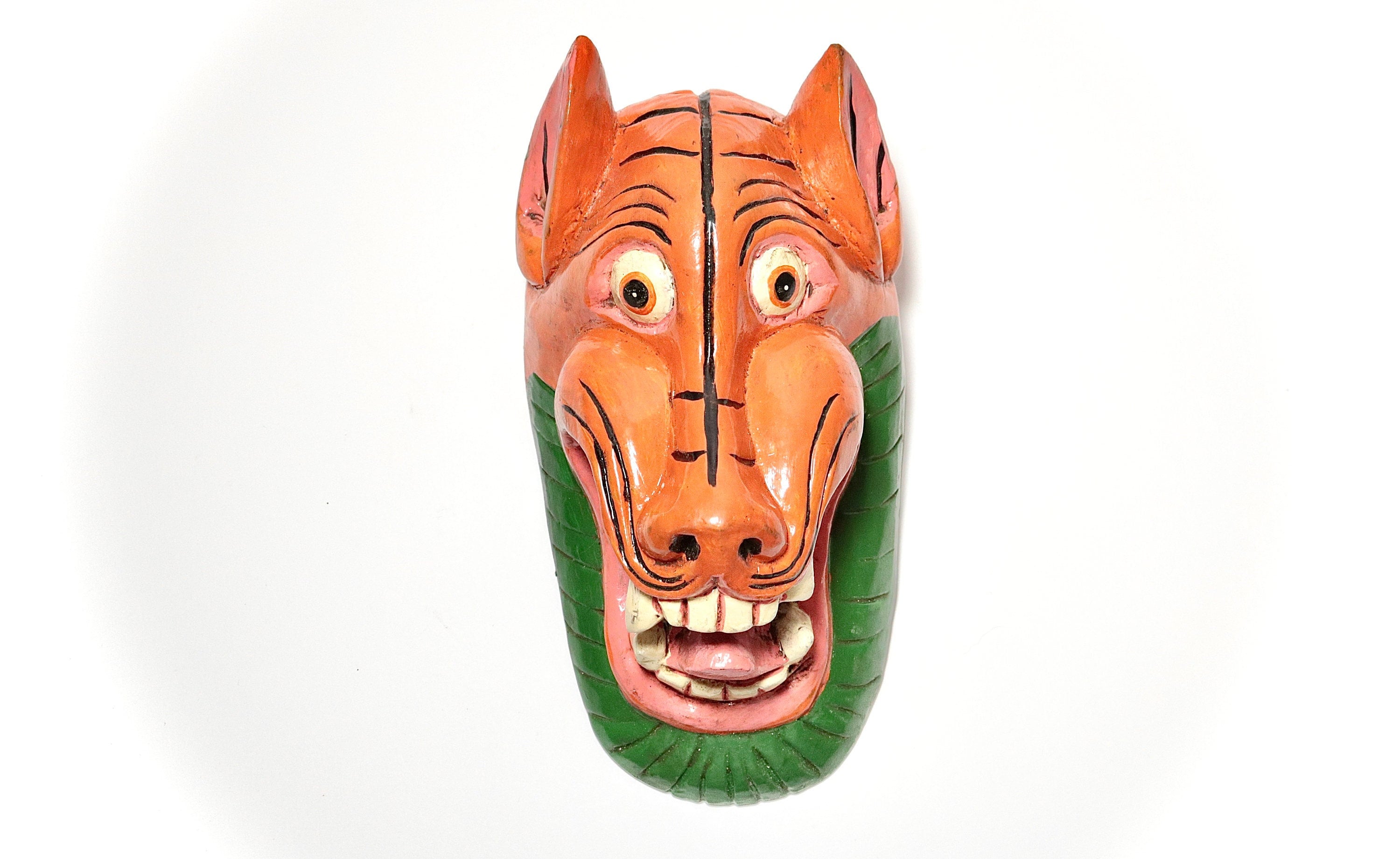 Masque de Lion en Bois Sculpté - Wooden Mask