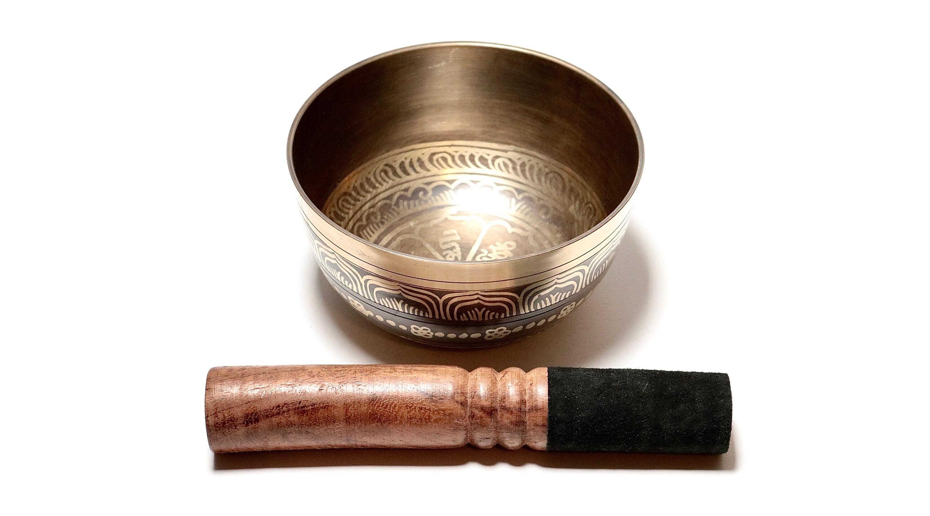 Bol Chantant Tibétain Gravé 13cm 480G - Tibetan Singing Bowl 5.1 780Hz