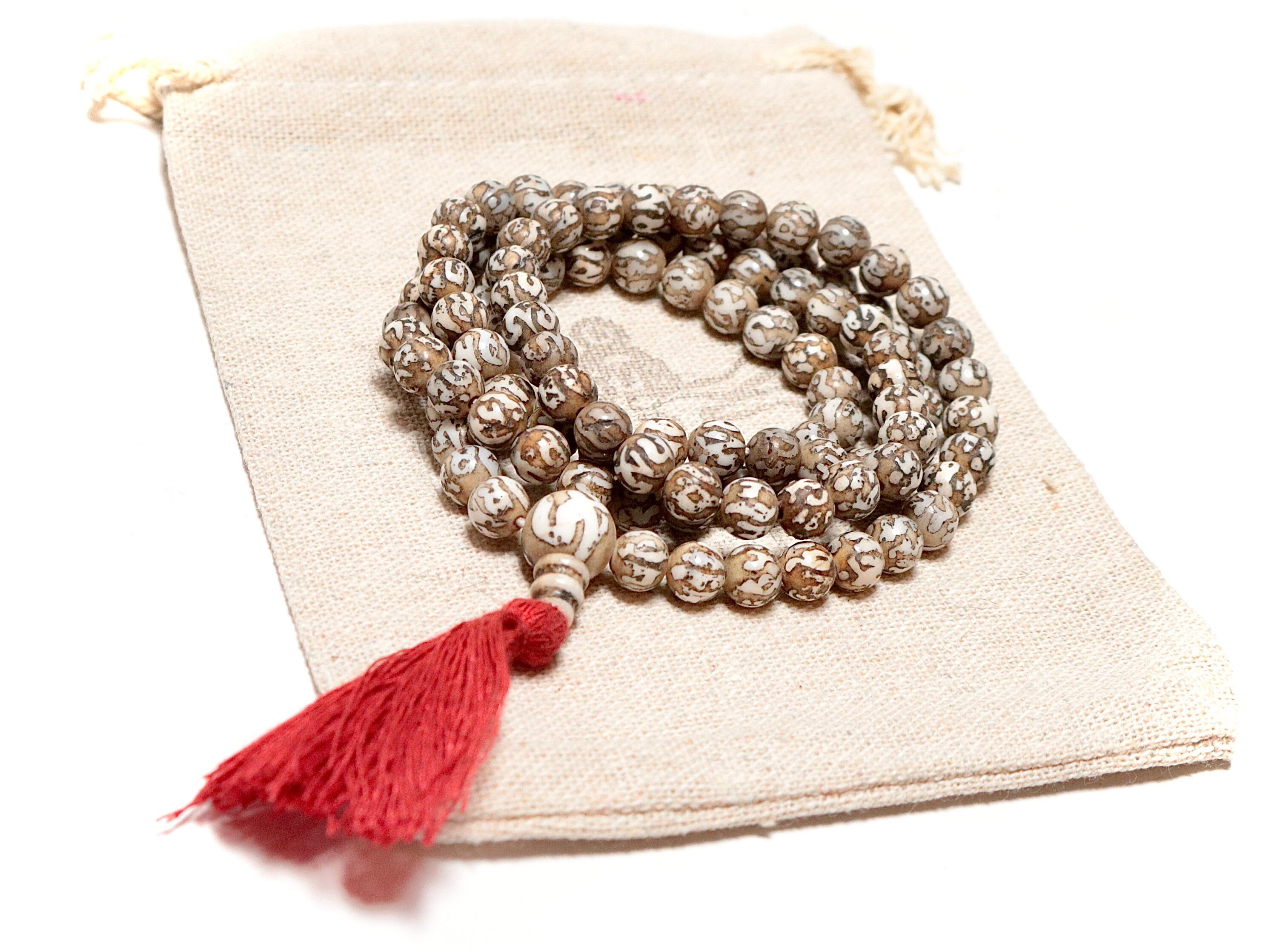 Mala Tibétain en Os Noir Signe Om 108 Perles - Buddhist Prayer Beads