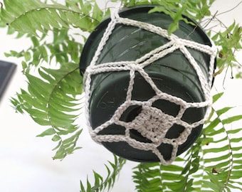 Diamond Plant Hanger| Crochet Planter | Hanging Planter | Boho Decor| Plant Display| Made To Order