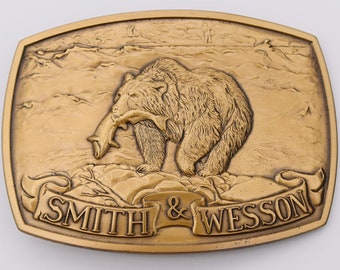 Smith & Wesson Crossed .38 Pistols 'GOLD' Belt Buckle Super Sale! Smith & Wesson Crossed .38 Pistols 'GOLD' Belt Buckle Super Sale!