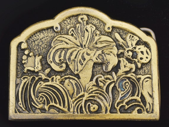 Hippie Flower Design 1970s Vintage Belt Buckle - image 1