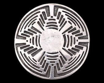 Hippie Psychedelic Optical Illusion 1970s Vintage Belt Buckle by adezy