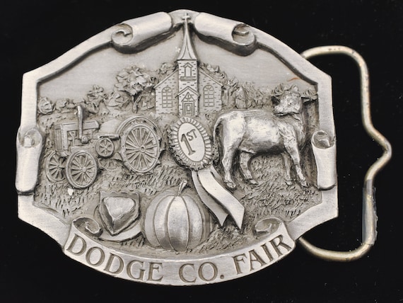 Vintage belt buckle deals