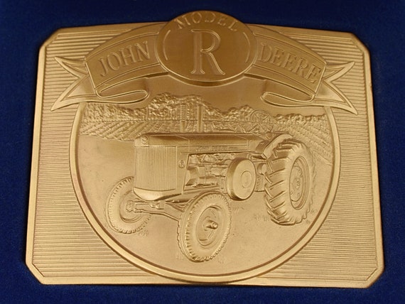 John Deere Tractor Model R Vintage Belt Buckle - image 2