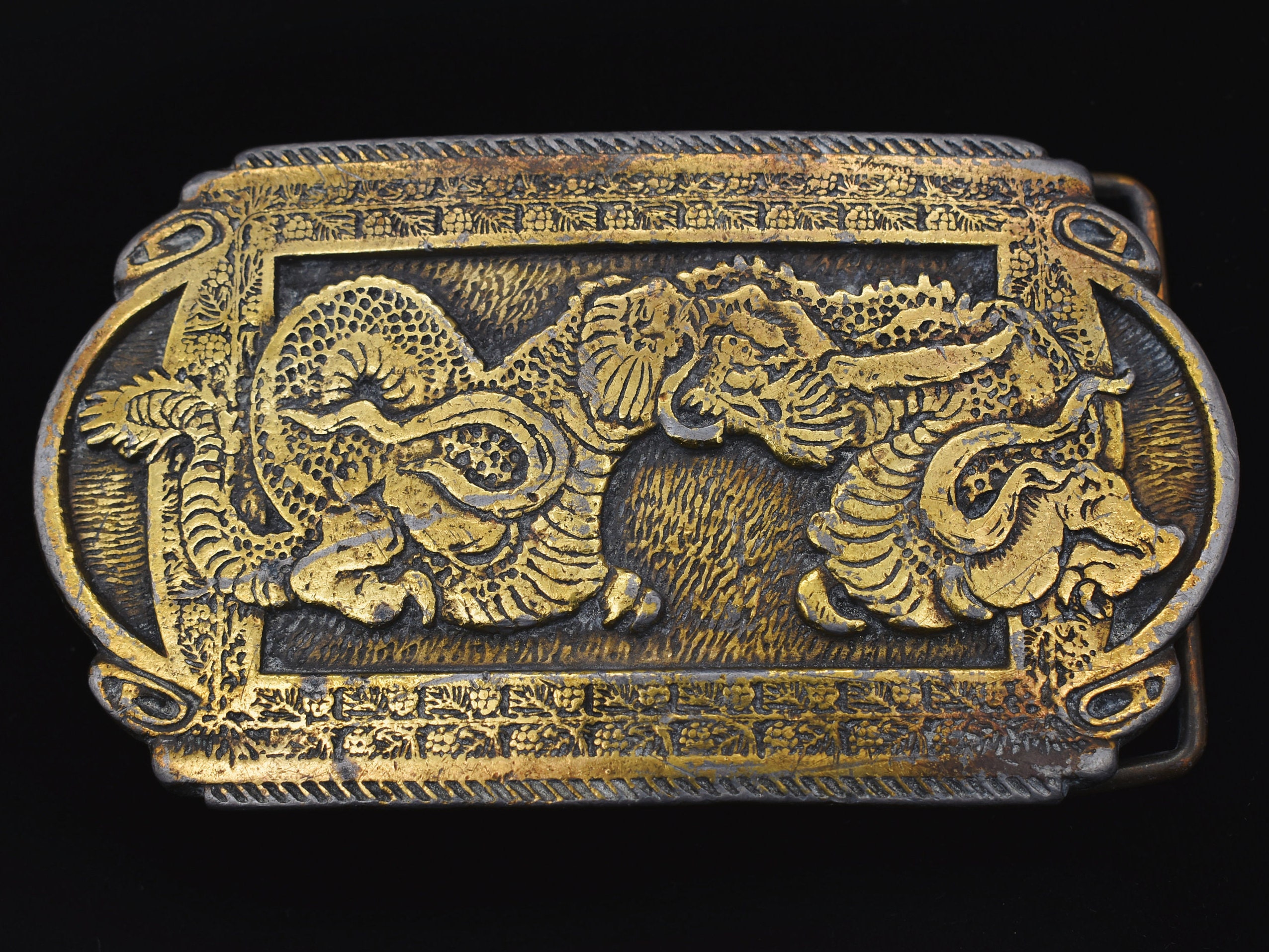 Asian Theme Metalwork Dragon Character Symbols Metal Expandable Belt Size Large Dragon Belt Buckles - Solid Brass Vintage Style Men main image 2