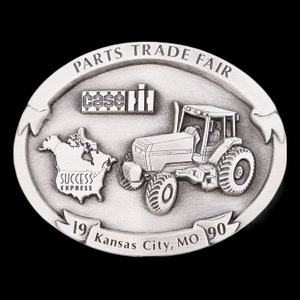 Case IH International Parts Trade Fair 1990 Harvester Combine Tractors Kansas City, MO Vintage Belt Buckle