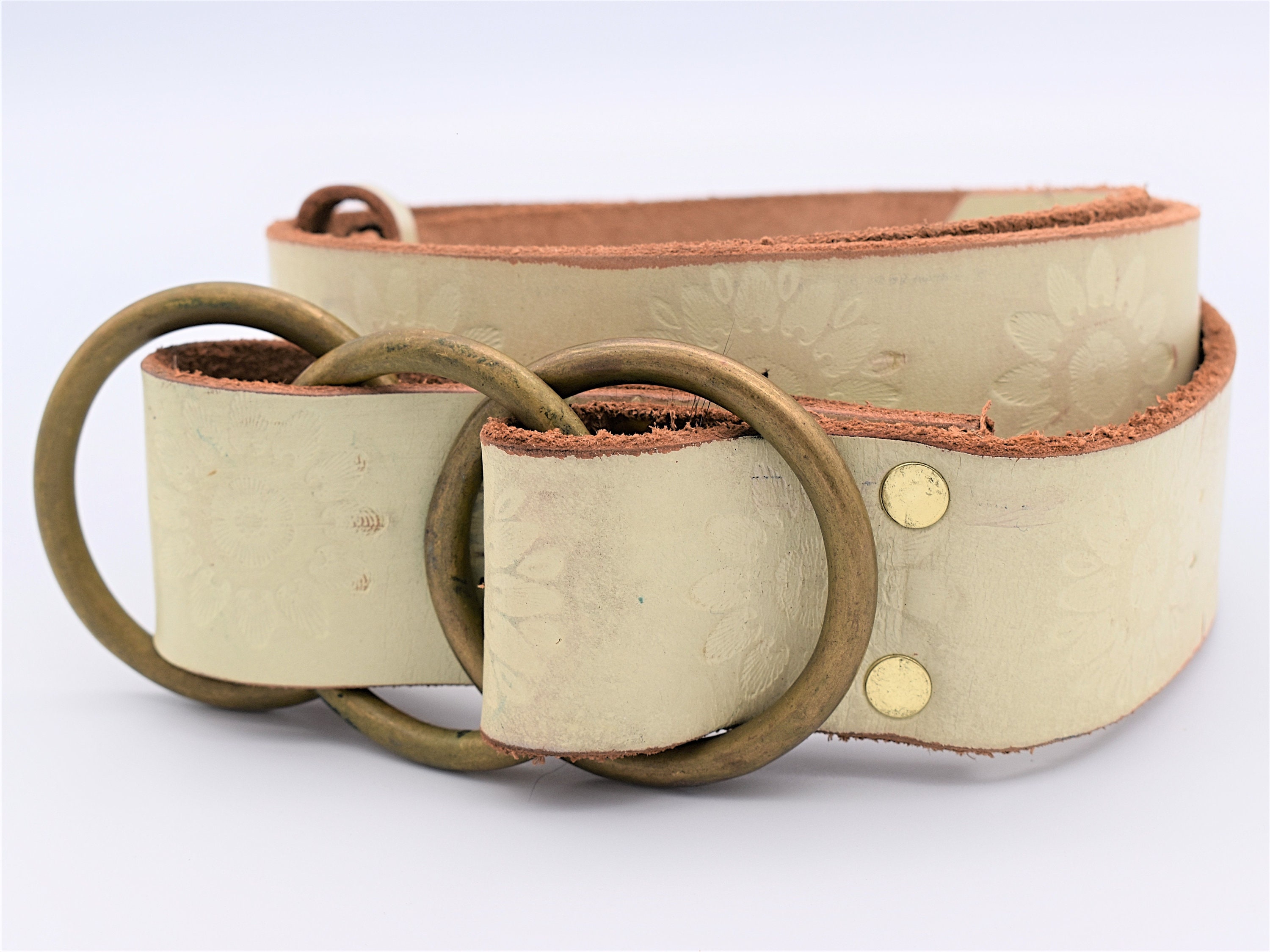 Leather Belt Hippie Flowers Size 32 ~ Large Metal Hoops JOED