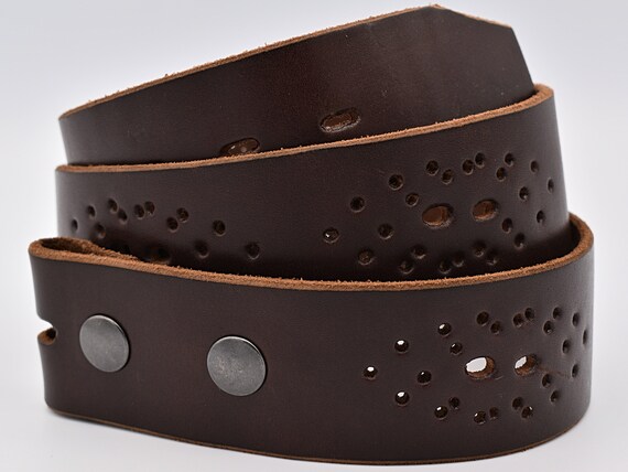 Vintage brown leather belt with diamond cutouts Vintage 90 main image 3