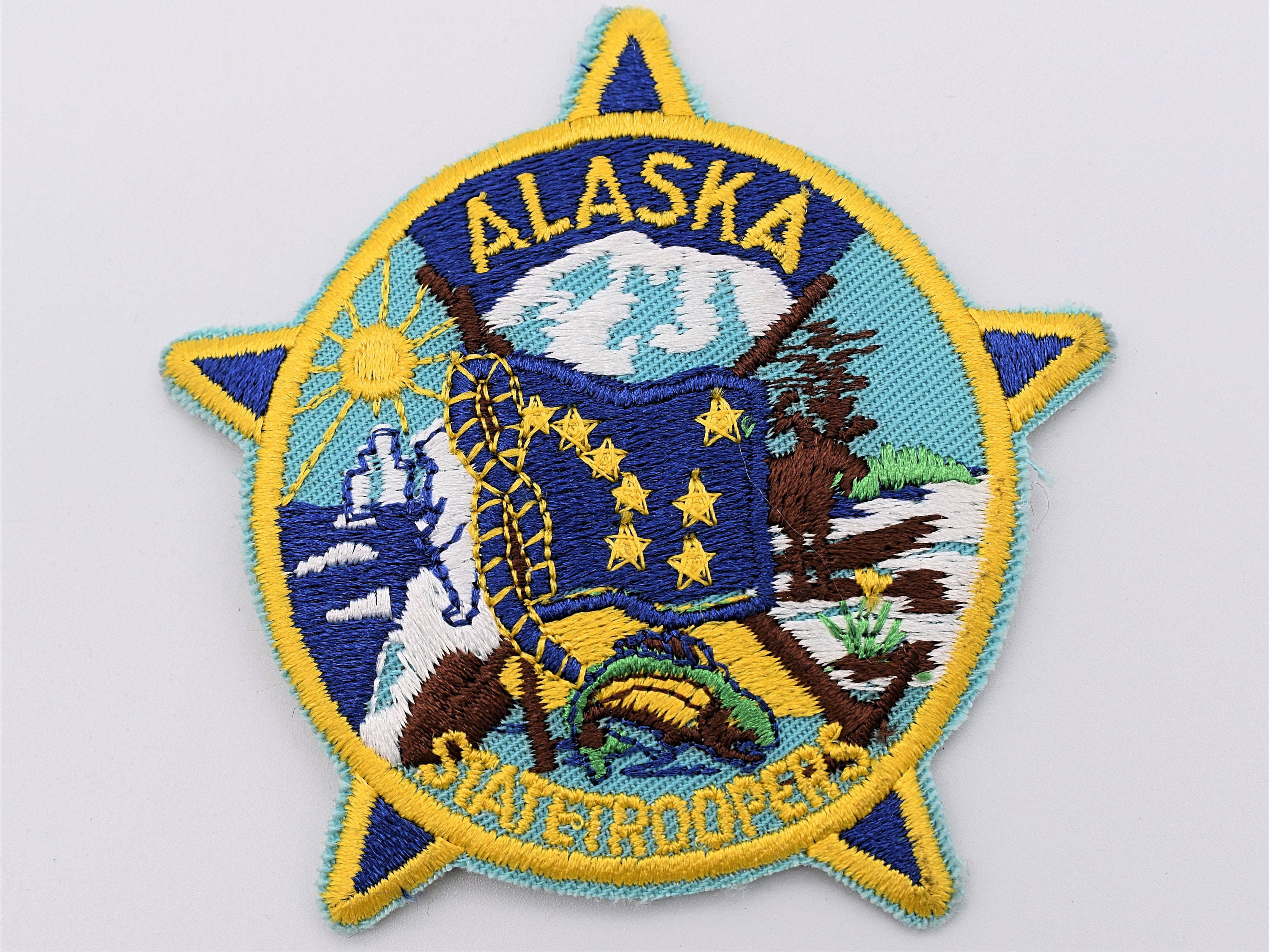 Patch écusson Alaska à Coudre 70x45 Mm - Blason état USA - Tissu à Repasser - Idéal Customisation