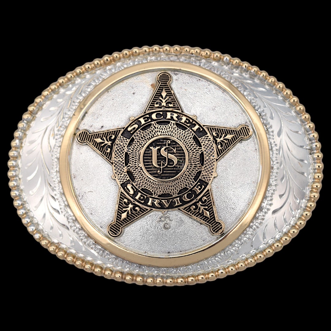 激レア FBI 60th Anniversary  Academy buckle 2025 National Specialty Commemorative Buckle | Dogo
