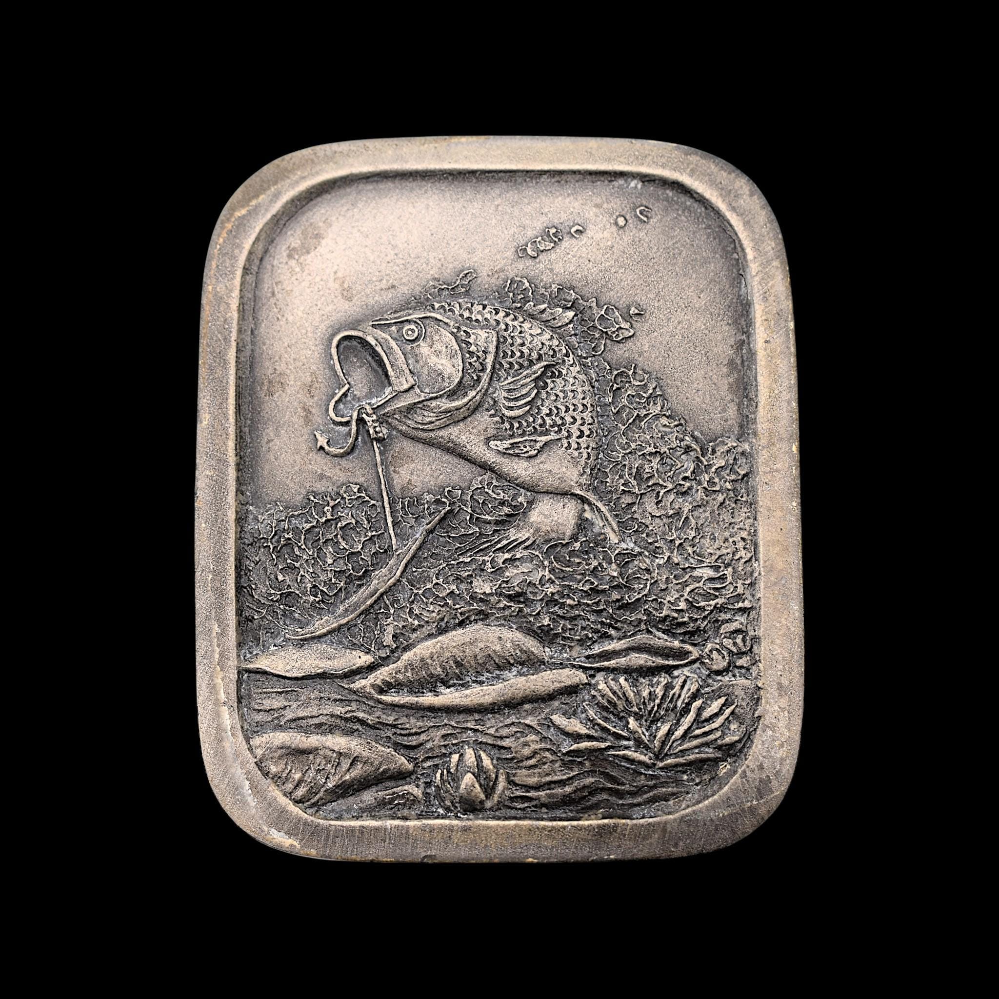 Pewter Fish Buckle - Etsy display picture 3