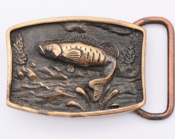 Small Jumping Walleye Fishing Fisherman Solid Brass 70s Vintage Belt Buckle  