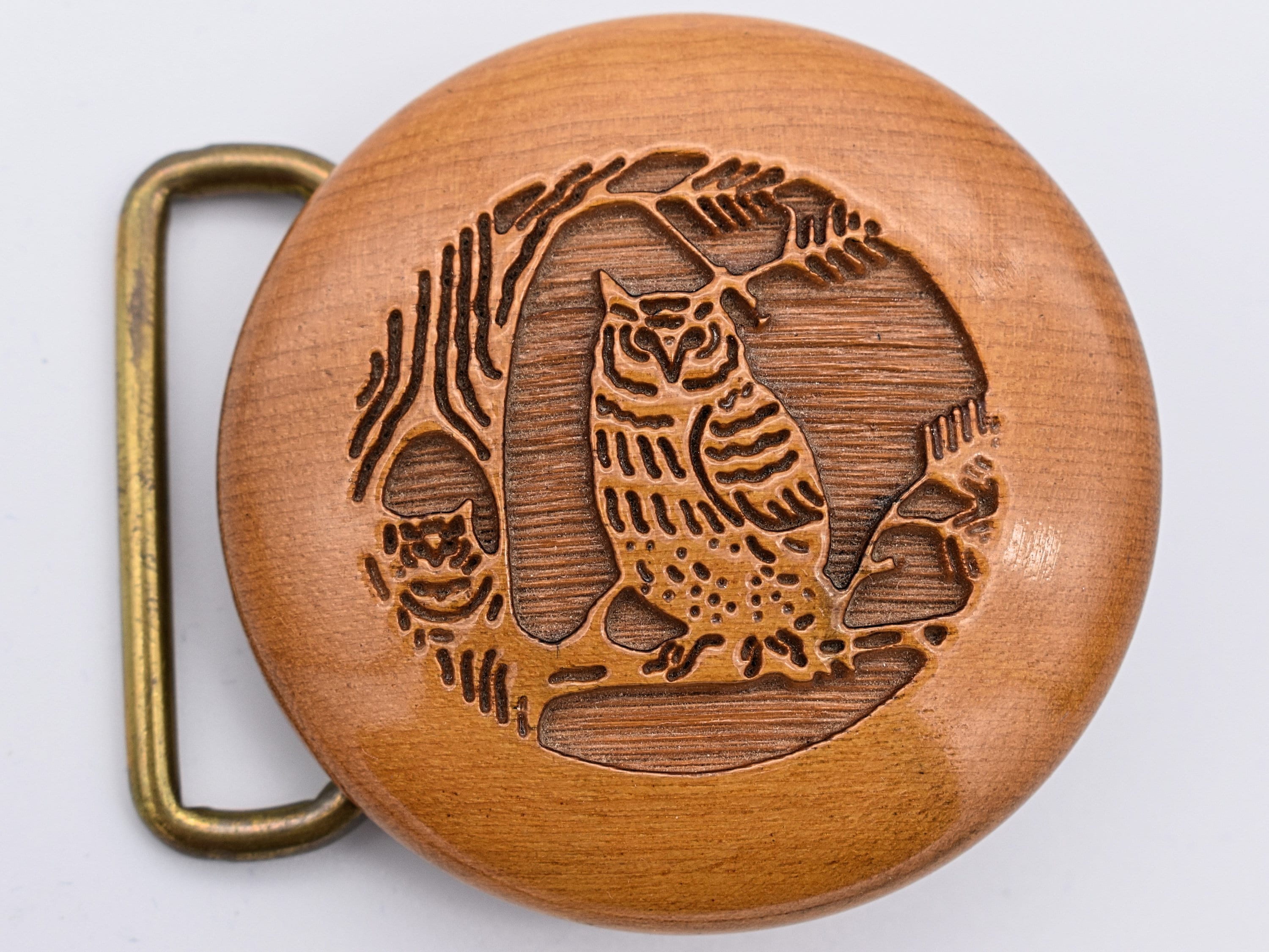 Oregon myrtle wood belt buckle display picture 2