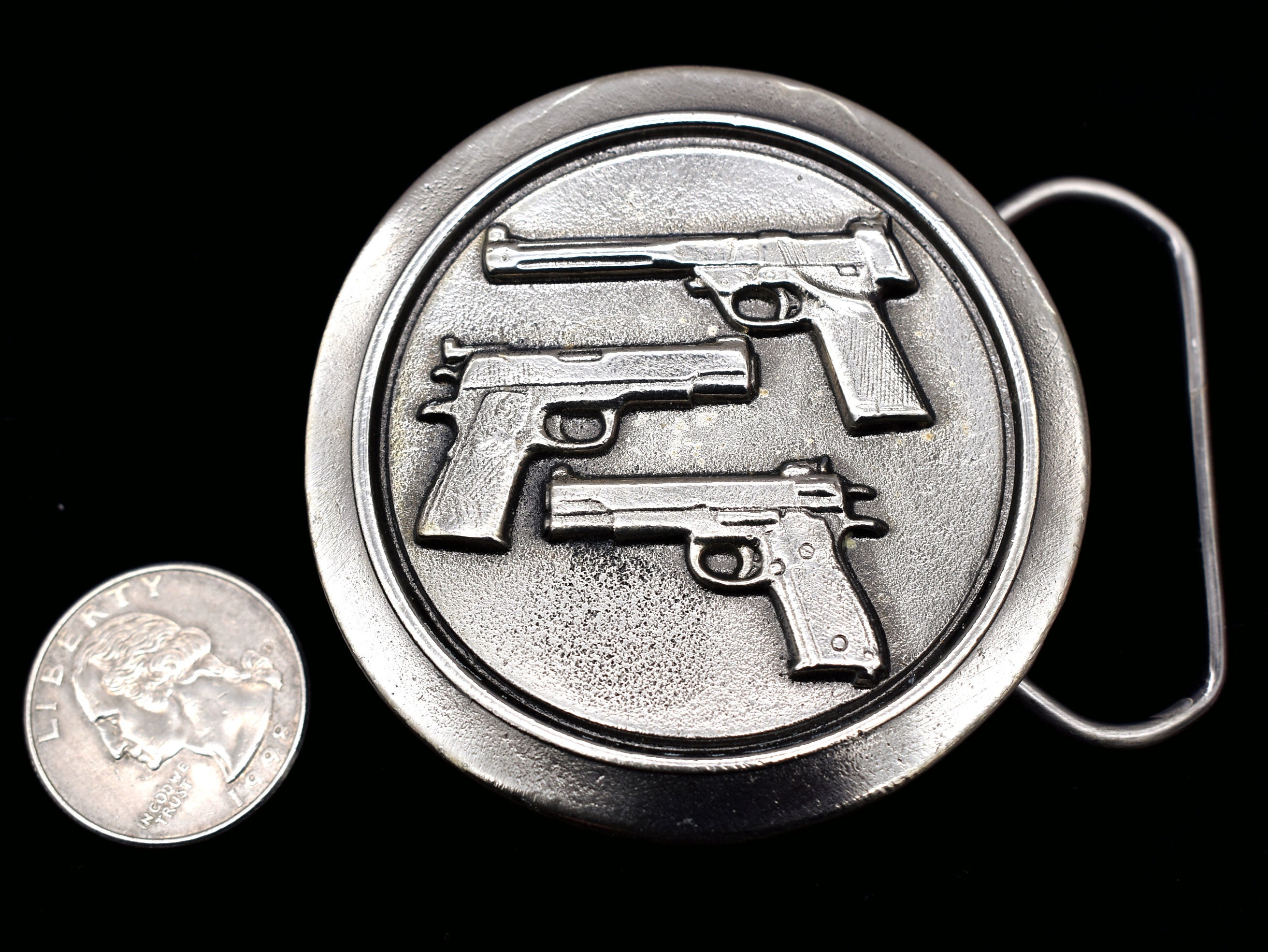 Pistols Colt 1911 Hi-standard Beretta 9mm 1970s Vintage Belt