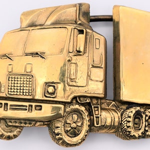Big Rig Semi Tractor Trailer Transportation Industry Long-haul Trucker Solid Brass Vintage Belt Buckle