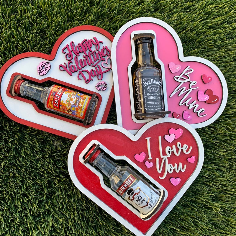 Valentine&#39;s Day Card | Alcohol Bottle Gift | Small Round or Square Booze Bottle Shooters | Alcohol 50 ML Shooters | Mini Liquor Holder