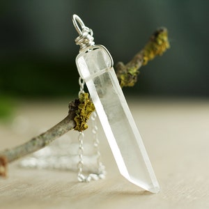 Sterling Silver frosted Quartz necklace, Unisex Quartz crystal necklace, White Quartz pendant, Raw gemstone necklace, April birthstone image 1