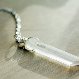 Sterling Silver frosted Quartz necklace, Unisex Quartz crystal necklace, White Quartz pendant, Raw gemstone necklace, April birthstone image 3