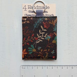 Lens cleaning cloth pouch with microfibre cloth 4
