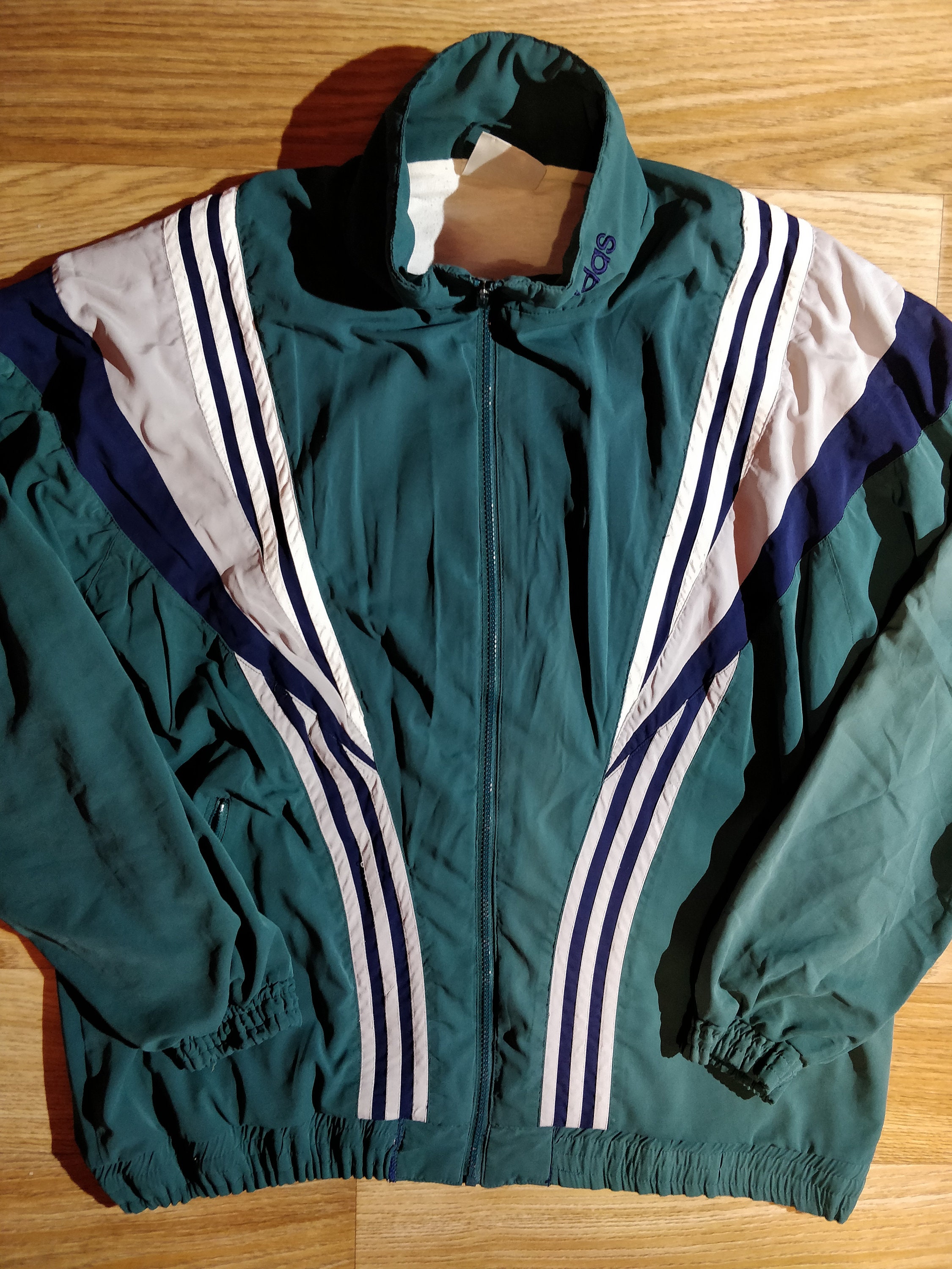 Адидас костюмы купить 80 х. Adidas Originals 90's Vintage Mens Tracksuit. Adidas 90s Tracksuit. Adidas Originals 90s. Adidas Tracksuit 90.