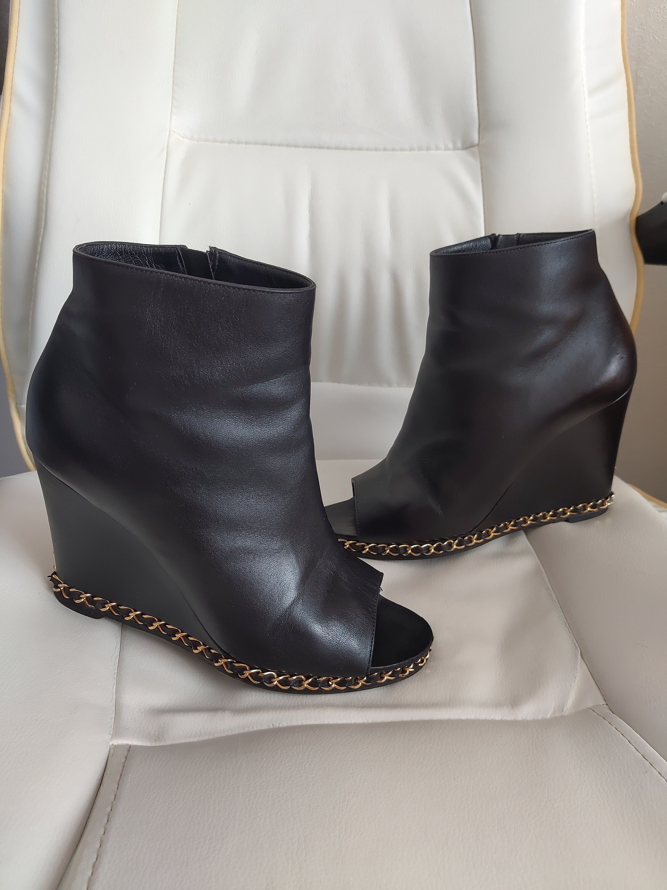 Chanel boots - Etsy Nederland