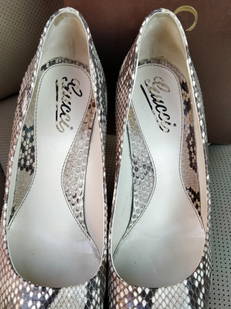 gucci python pumps