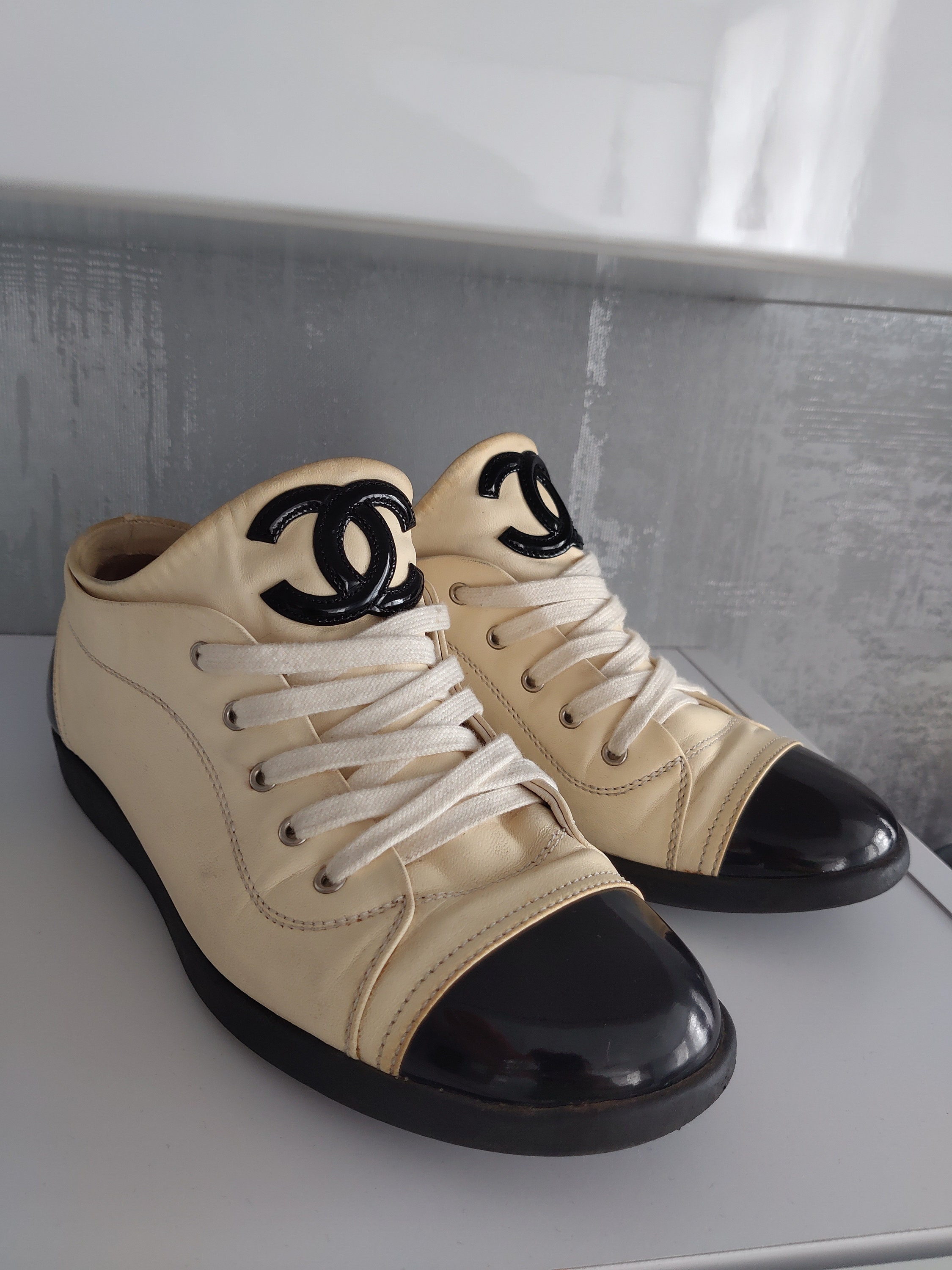 Chanel 22S G38299 black white sneakers runners trainers EU 3739 EUR sizes   eBay