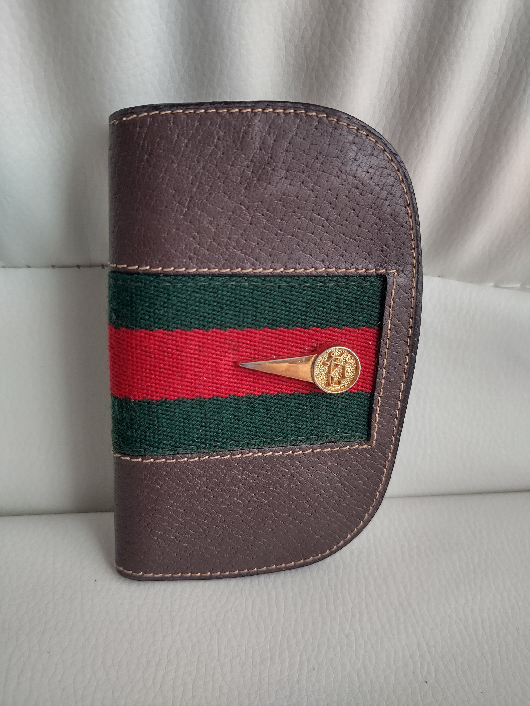 VINTAGE ICONIC AUTHENTIC GUCCI RED/GREEN RIBBON TAN LEATHER