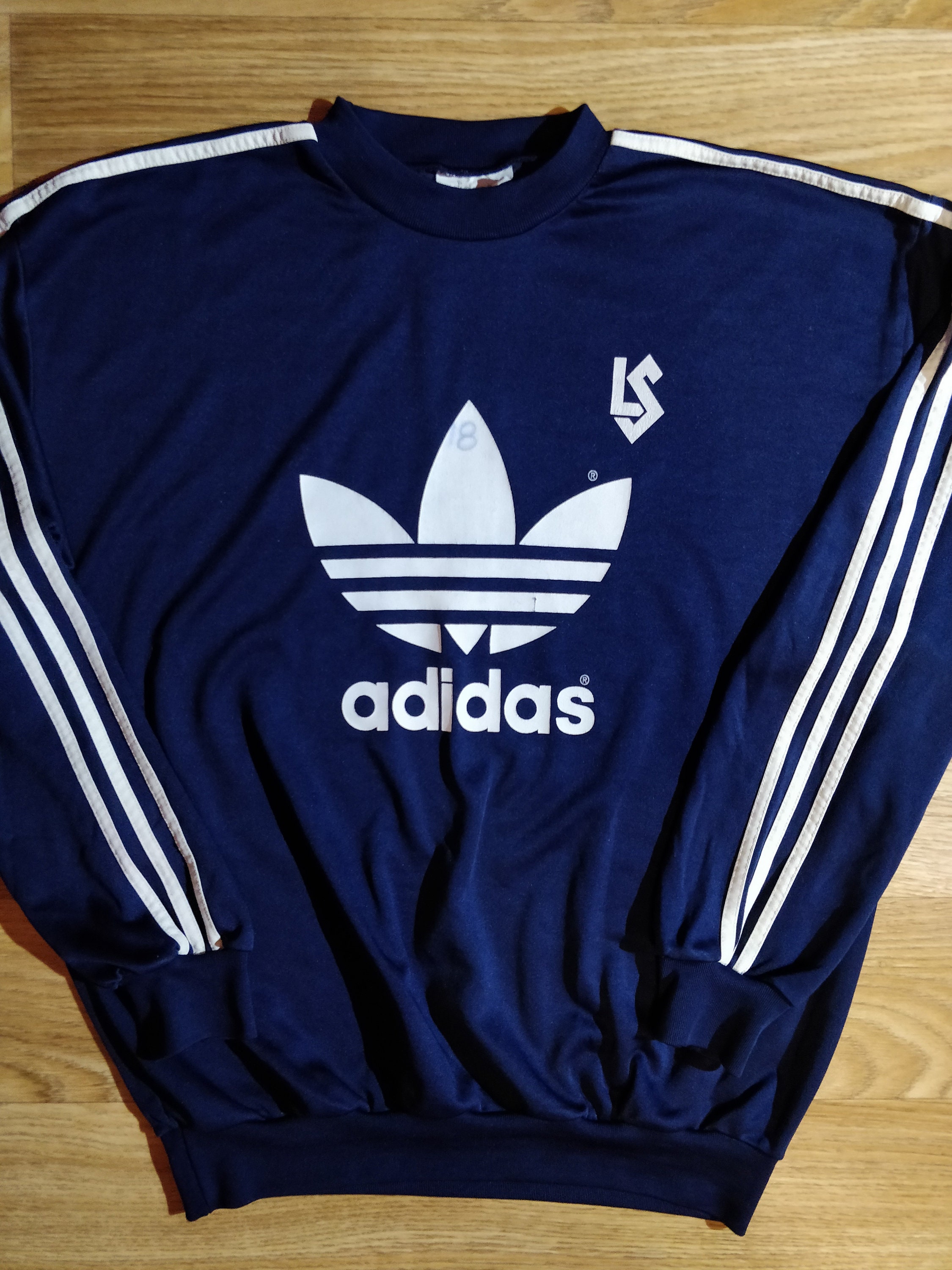 adidas originals 90's crew sweatshirt