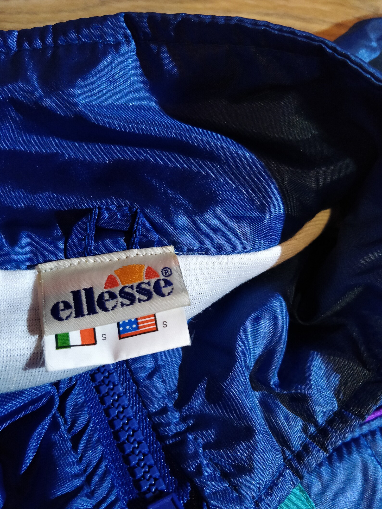 ellesse 90s retro trainers
